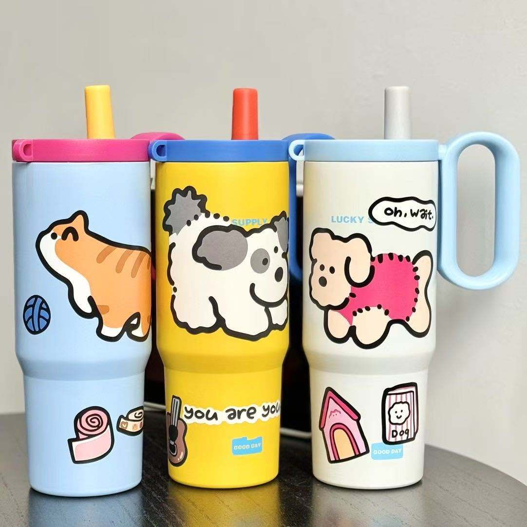 800 ml Cute Cartoon Themes Tumblers
